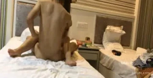 四川女性琳琳宾馆见老板请求援助