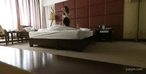 出差酒店与大学生商务伴游经历