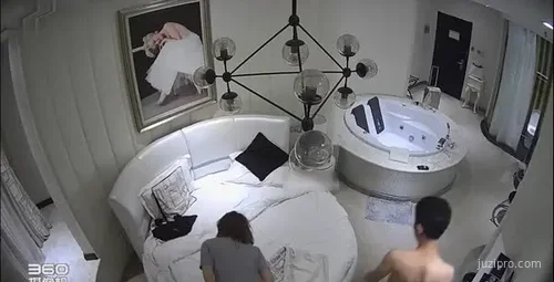 气质销售美女业绩不佳向经理请教遭遇潜规则