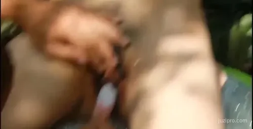 粉嫩系美女苏晴溪中互动超高清版