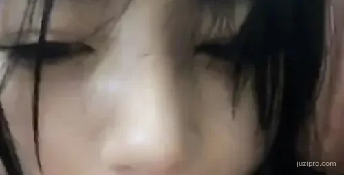 网红陈丝丝神似迪丽热巴玩的好嗨