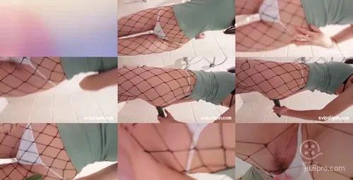 萝莉自拍 诺儿的小世界探秘14-截图2