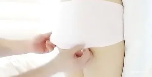 眼镜美女性感互动桑拿体验