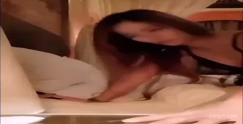 台湾“竹南女神”钧钧儿自拍-截图2