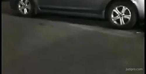屌丝男直播推拿洗浴，路边搭讪技师