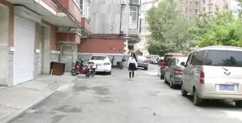 自制情景剧：被尾随进屋后的遭遇