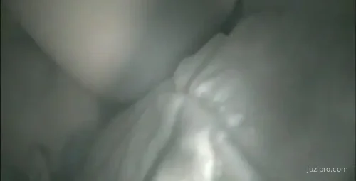 夜宵后路遇害羞姑娘的普通话交流