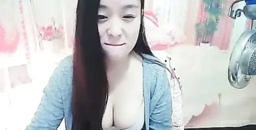 恋夜米苏秀曾支付2万元的女嘉宾