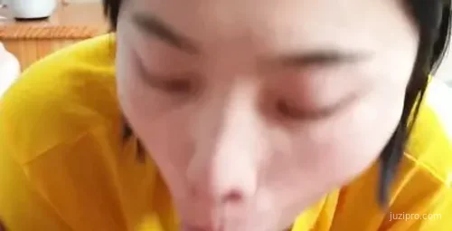 留学生与朋友清晨美好早餐视频泄露