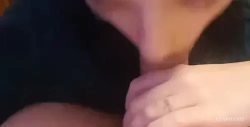 让我们欢庆并享受美食