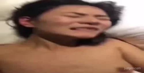 隔壁邻居异常反应让人困扰