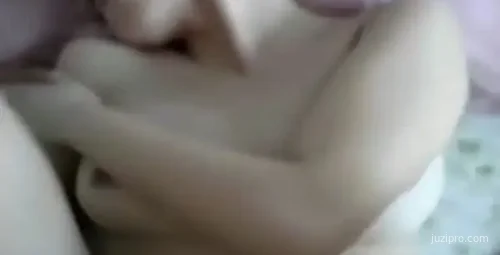 北影落榜女生张雅茹与男友亲密视频曝光